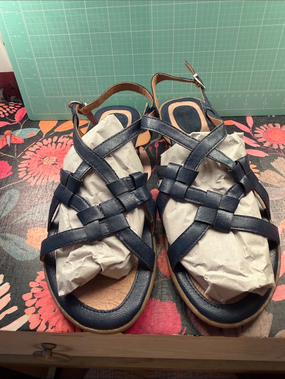boc Navy Leather Woven Ankle-Strap Sandals size 11